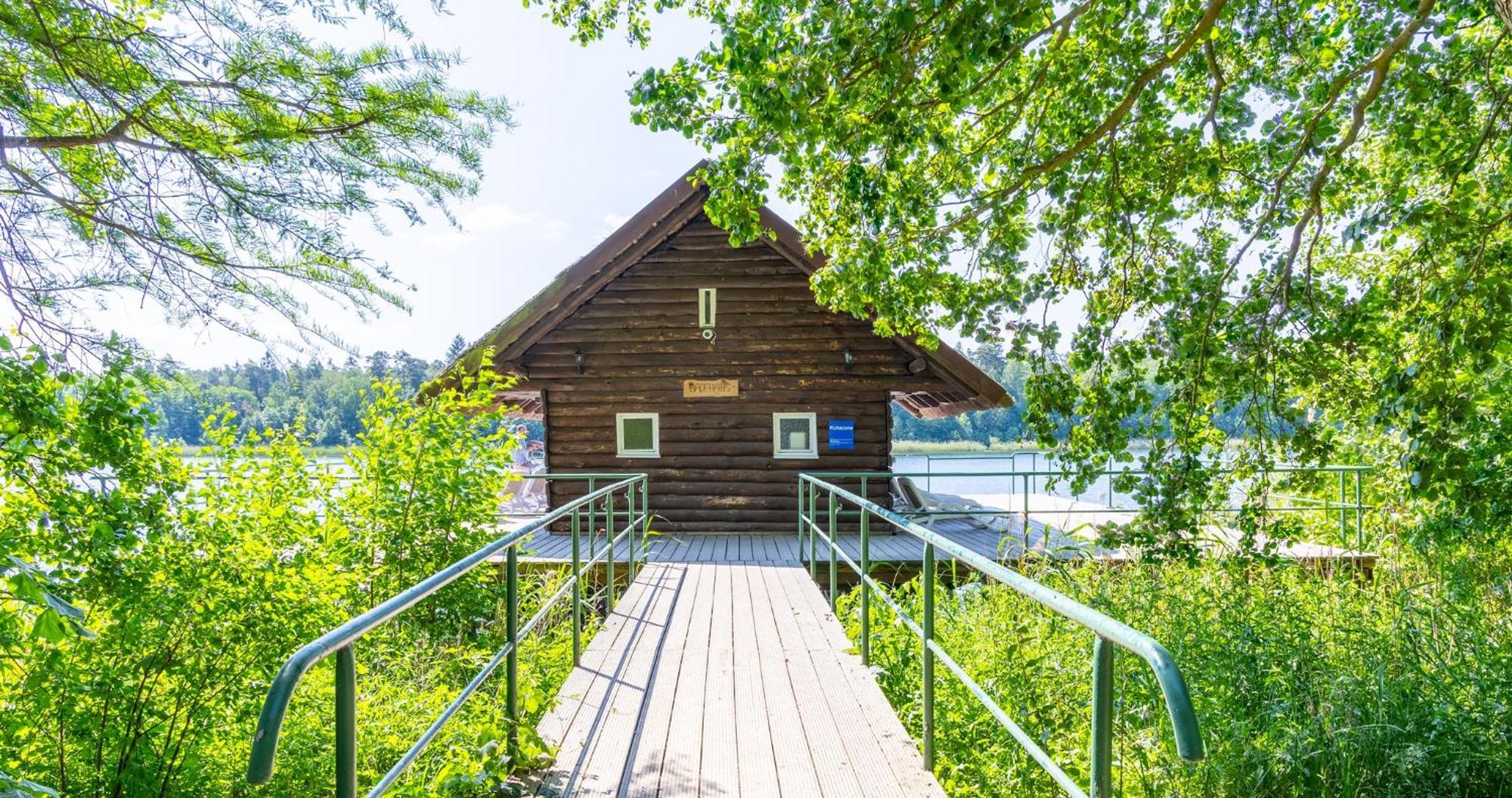 Hotel Doellnsee-Schorfheide Templin Esterno foto